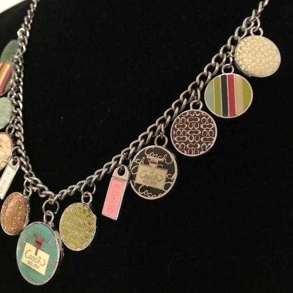 Coach necklace 🎀 - Picture 2 of 5